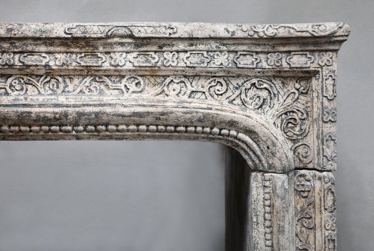 19th century mantle