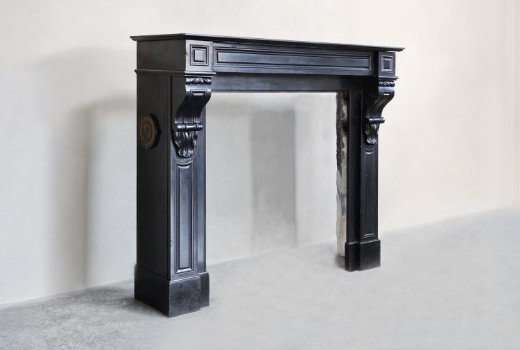 noir de mazy mantle surround