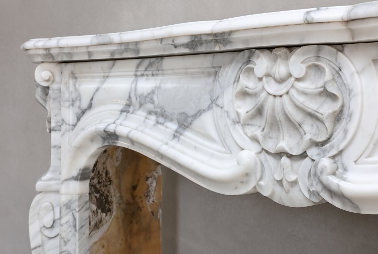 arabescato marble chimney