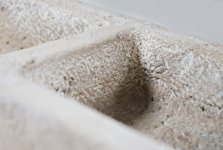 reclaimed sink of french limestone